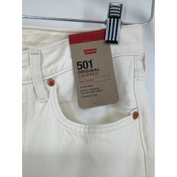 Levis 501 Women's 26x26 Ecru Straight Leg Crop Jeans Button Fly Classic G33-18 - Picture 4 of 9